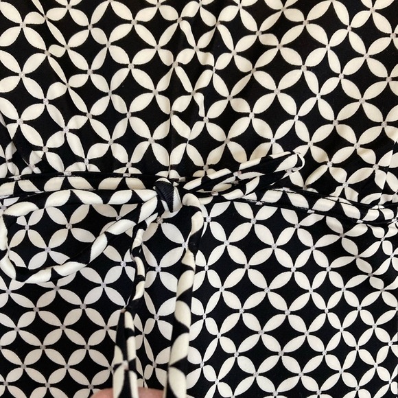 Swim Solutions Womens Swim Dress‎ Size 14 Black White Lined Modest Tummy Control - Picture 5 of 12